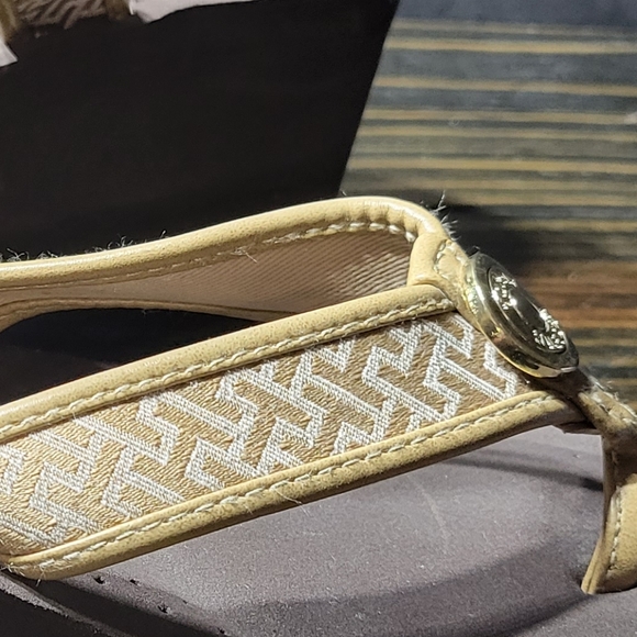 Tommy Hilfiger Wedge Summer Sandal Platform Flip Flops Tan TH pattern Straps, 8 - Picture 7 of 7